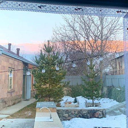Zove BnB with garden views K'arashamb Buitenkant foto