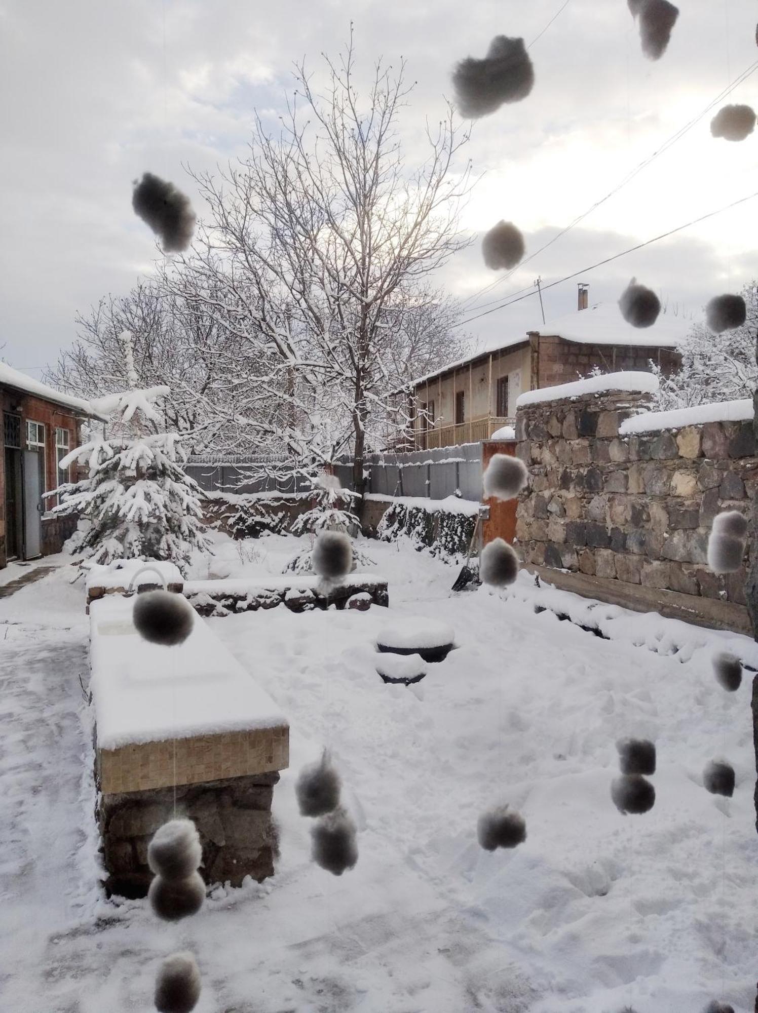 Zove BnB with garden views K'arashamb Buitenkant foto