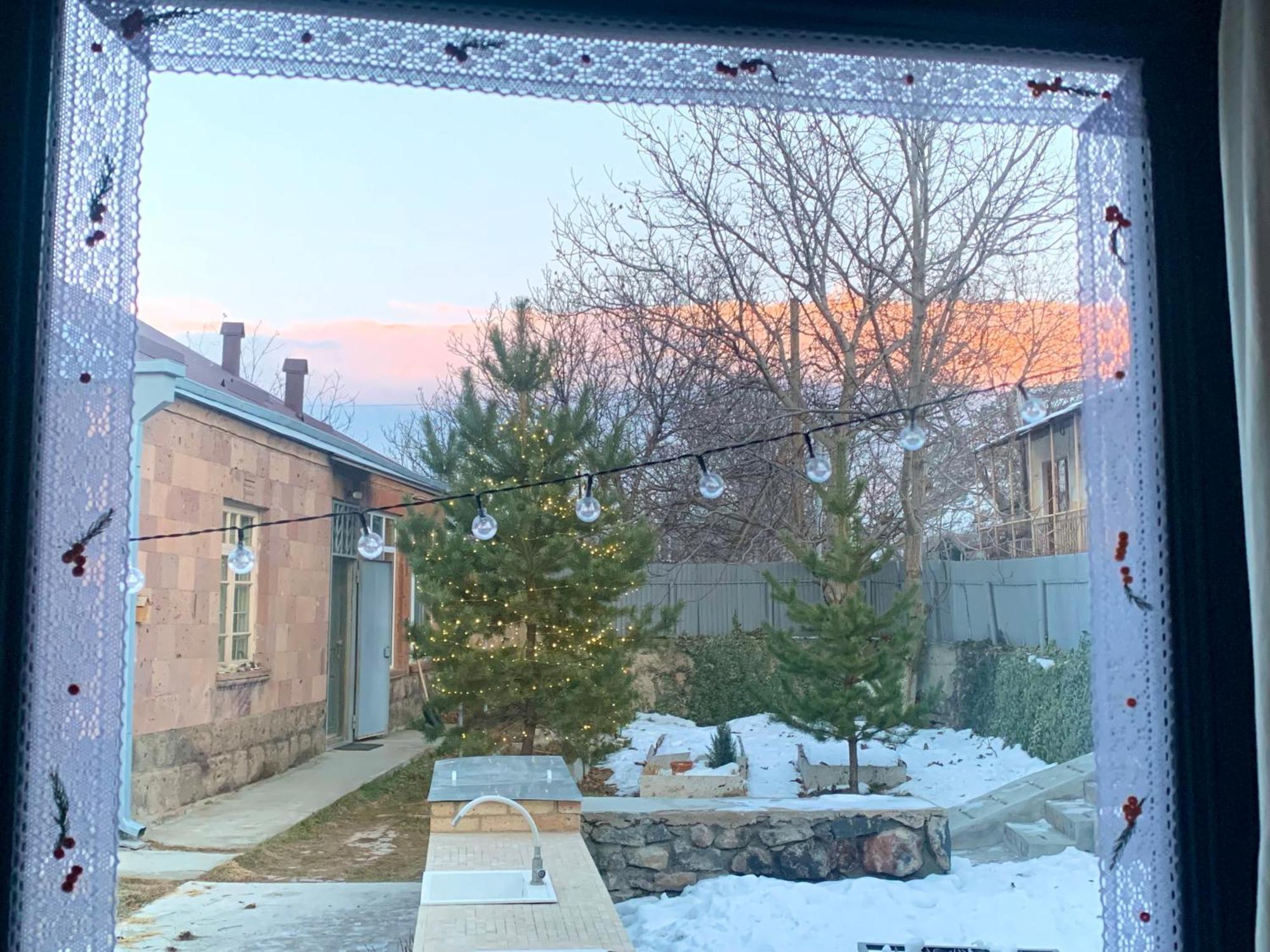 Zove BnB with garden views K'arashamb Buitenkant foto